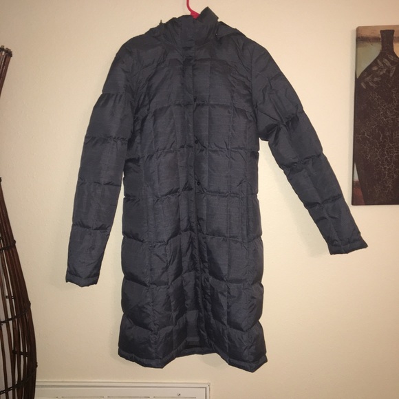 North Face Jacket - Picture 1 of 4